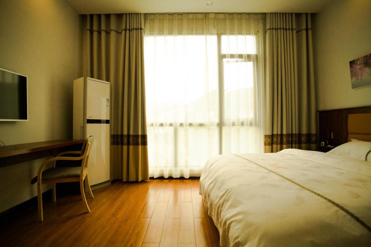 The Mountain And Views Guesthouse Yongshun Dış mekan fotoğraf